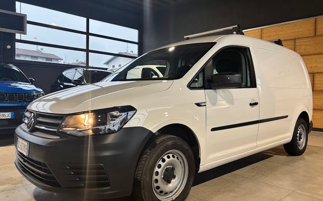 VOLKSWAGEN Caddy IV Maxi 2015