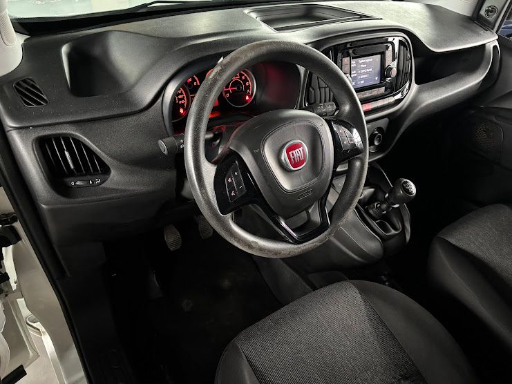 FIAT FIAT DOBLO 1.4 120CV NATURAL POWER MAXI LOUNGE 2021 — foto 8