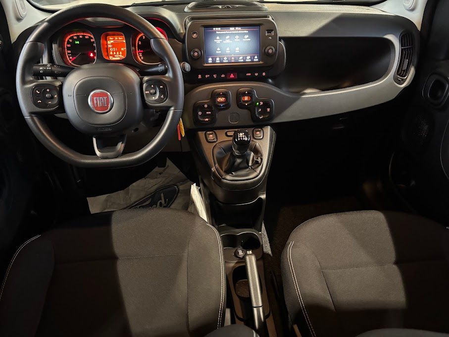 Fiat FIAT PANDA 1.0 HYBRID CITY CROSS 70CV 40.000KM 2023 — foto 10