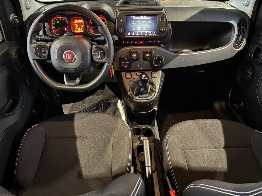 Fiat FIAT PANDA 1.0 HYBRID CITY CROSS 70CV 40.000KM 2023 — foto 11