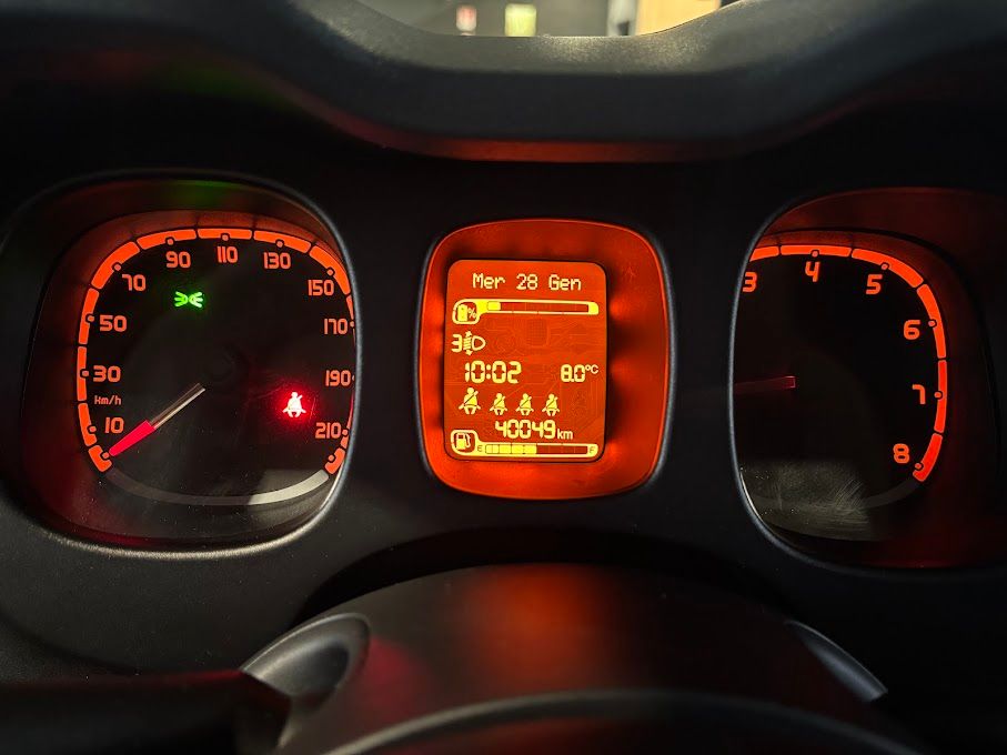 Fiat FIAT PANDA 1.0 HYBRID CITY CROSS 70CV 40.000KM 2023 — foto 13