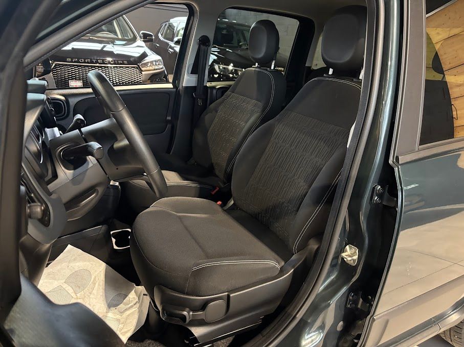 Fiat FIAT PANDA 1.0 HYBRID CITY CROSS 70CV 40.000KM 2023 — foto 14