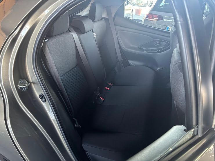 Toyota TOYOTA YARIS 1.5 HYBRID TREND 5P. NEOPATENTATI 2021 — foto 11