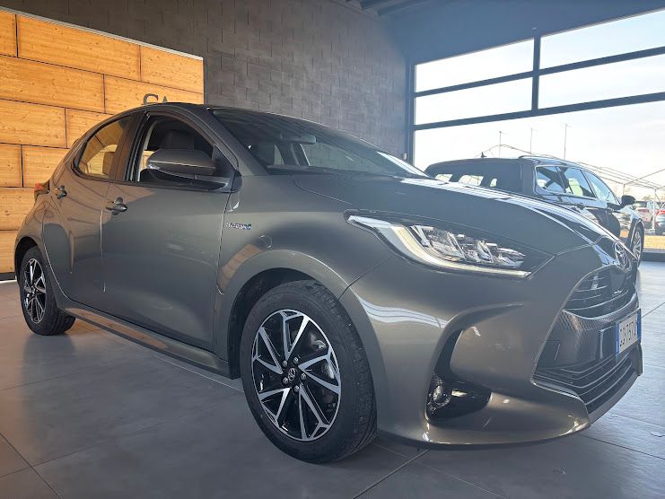 Toyota TOYOTA YARIS 1.5 HYBRID TREND 5P. NEOPATENTATI 2021 — foto 5