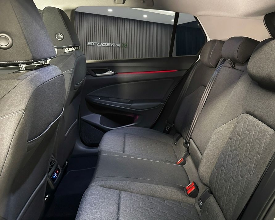 Volkswagen Golf 1.5 tsi ehybrid Life 204cv dsg 2025 — foto 8