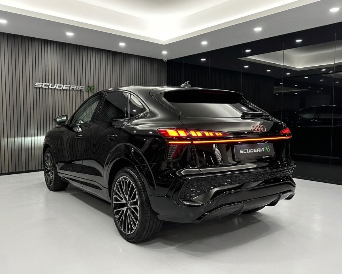 Audi Q3 Sportback 2.0 tdi S line edition 150cv s-tronic 2026 — foto 5