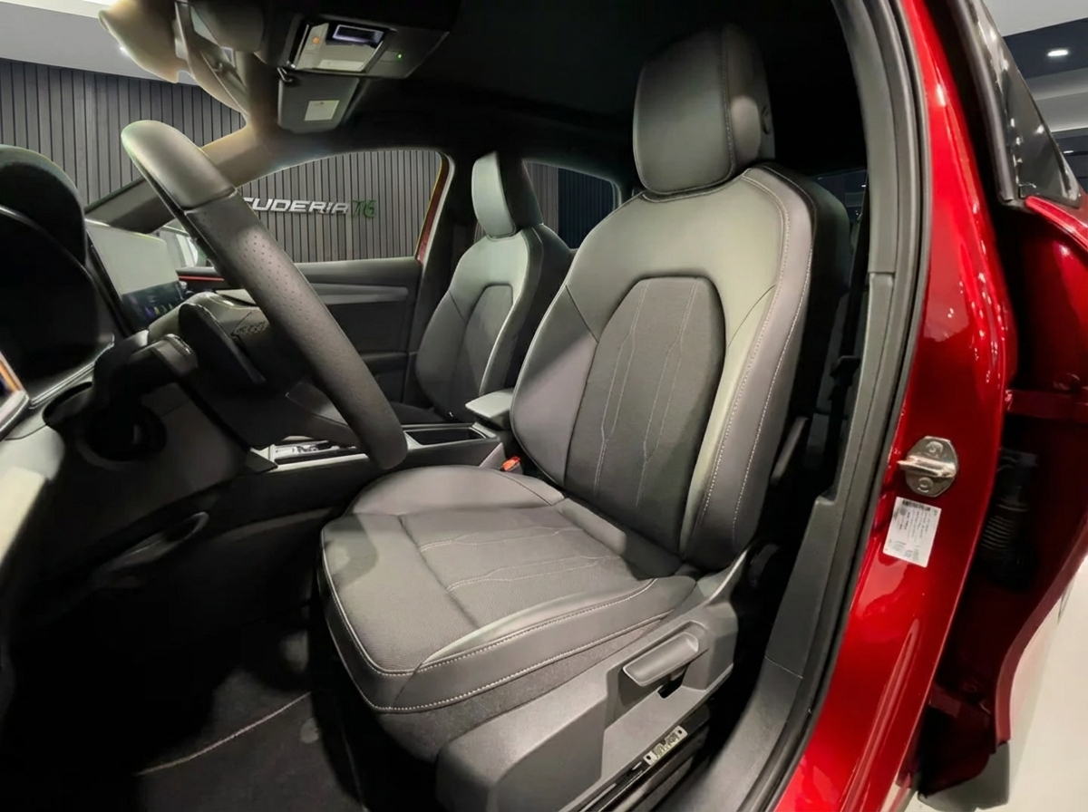 Cupra Formentor 1.4 e-hybrid 204cv dsg 2023 — foto 6