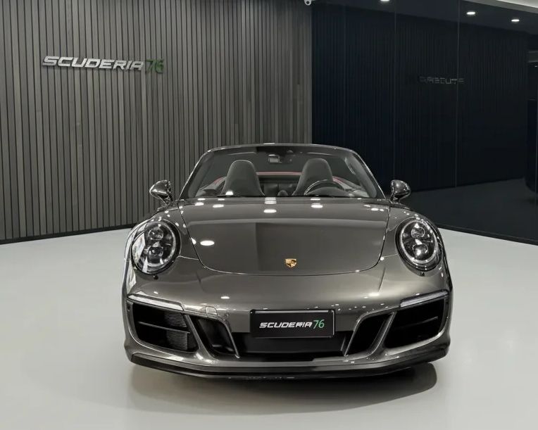 Porsche 911 Cabrio 3.0 Carrera GTS auto 2018 — foto 3