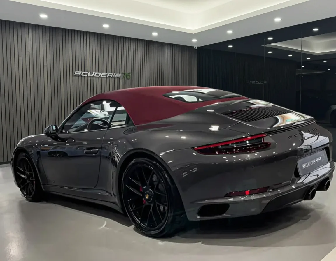 Porsche 911 Cabrio 3.0 Carrera GTS auto 2018 — foto 2
