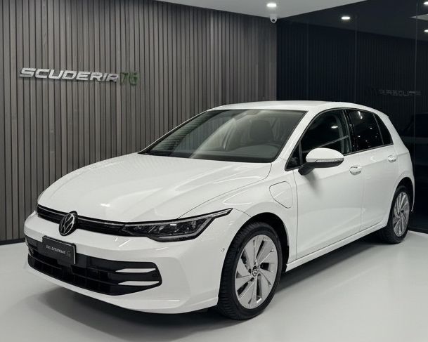 Volkswagen Golf VIII 2024