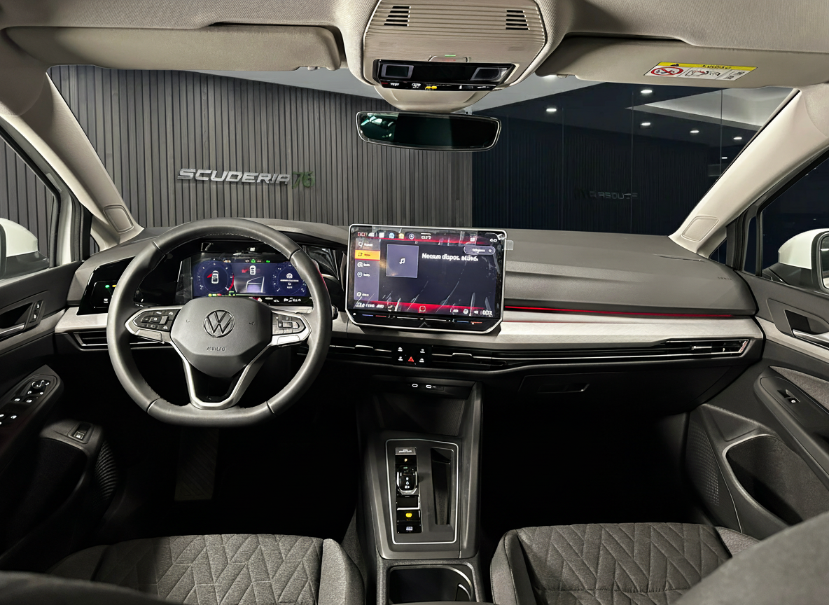 Volkswagen Golf 1.5 tsi ehybrid Life 204cv dsg 2025 — foto 8