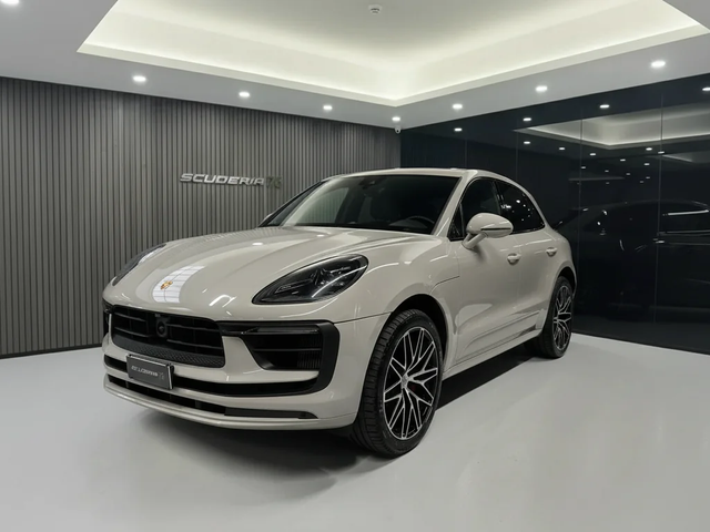 Porsche Macan I 2022